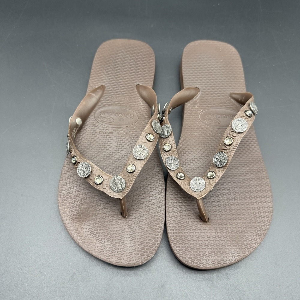 Havaianas Top Metallic Sandals Womens 7/8 Custom St Benedict Medallion Bling